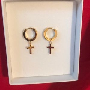 NWOT Cross earrings.